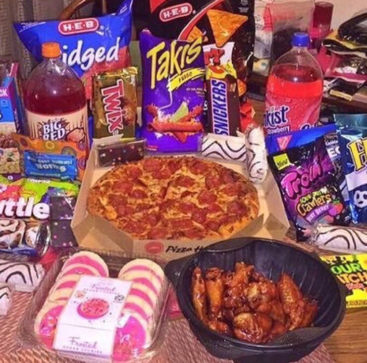 Who’s down? 🤷🏽‍♀️🤷🏽‍♀️🤷🏽‍♀️