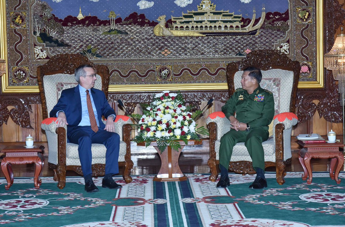Senior General Min Aung Hlaing receives US Ambassador 
bit.ly/2kHY5E5
