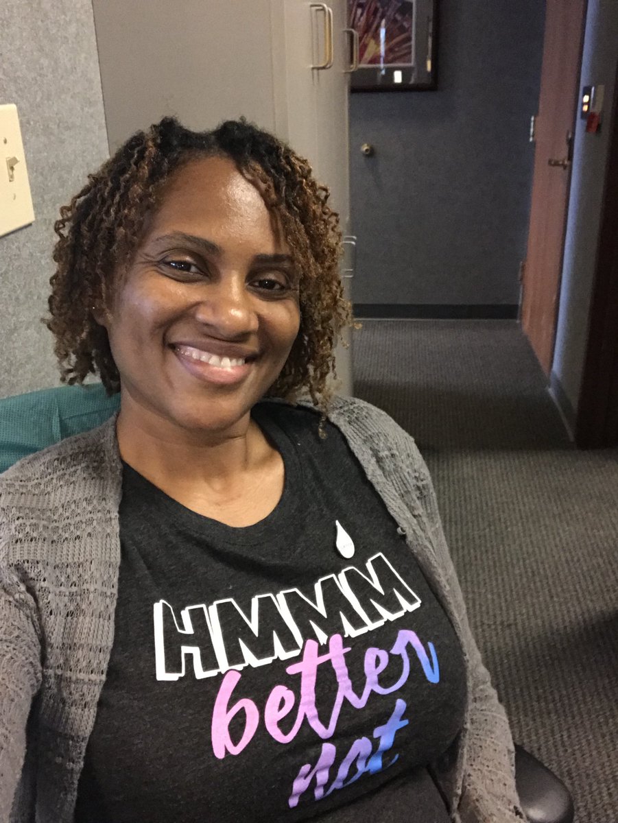HopeHero4Cancer's tweet photo. Wellness Wednesday😇😇😇 a great day in patient care. https://t.co/51D12Q7e3z