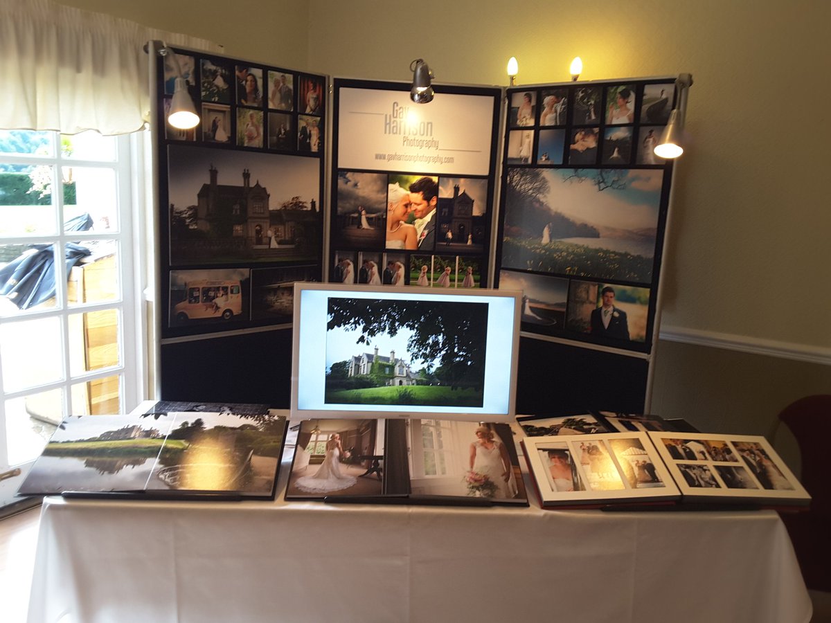 HatfeildHall's tweet photo. Date for your diary 22 October 11.00am - 3.00pm our Bridal Fair. #Bridetobe #weddings #evolvingwakefield #worldclasswakey #bridalfair https://t.co/DhNjW1WuZf