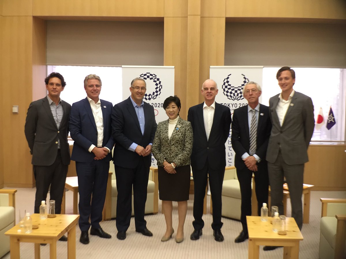 ecoyuri's tweet photo. 東京港と姉妹関係にあるロッテルダム港を抱えるオランダ・ロッテルダム市長アーメッド・アブターレブ氏が来庁。初めてのイスラム系（モロッコ出身）の市長です。
今後の気候変動対策や水管理について意見交換しました。 https://t.co/vLp08Smo30