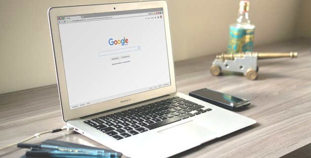 Google France va recruter 300 personnes d’ici 2018 <a href="/GoogleFR/">Google FR</a> #google #FrenchTech microblogit.com/google-france-…