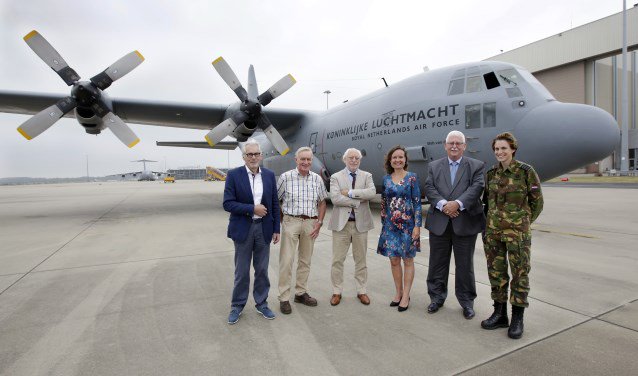 VlbEindhoven's tweet photo. Benefietconcert voor dementie- belevingstuin https://t.co/jXTcxPOPkc #veldhoven #luchtmachtorkest #deschalm https://t.co/dY4HRjIpAc