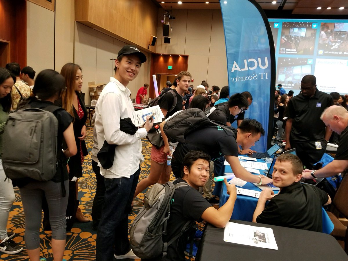 UCLA_ITSecurity's tweet photo. @ the #techfair2017 Protecting UCLA student accounts by signing up for #MultifactorAuthentication #MFA@UCLA https://t.co/bBuSwILw3u