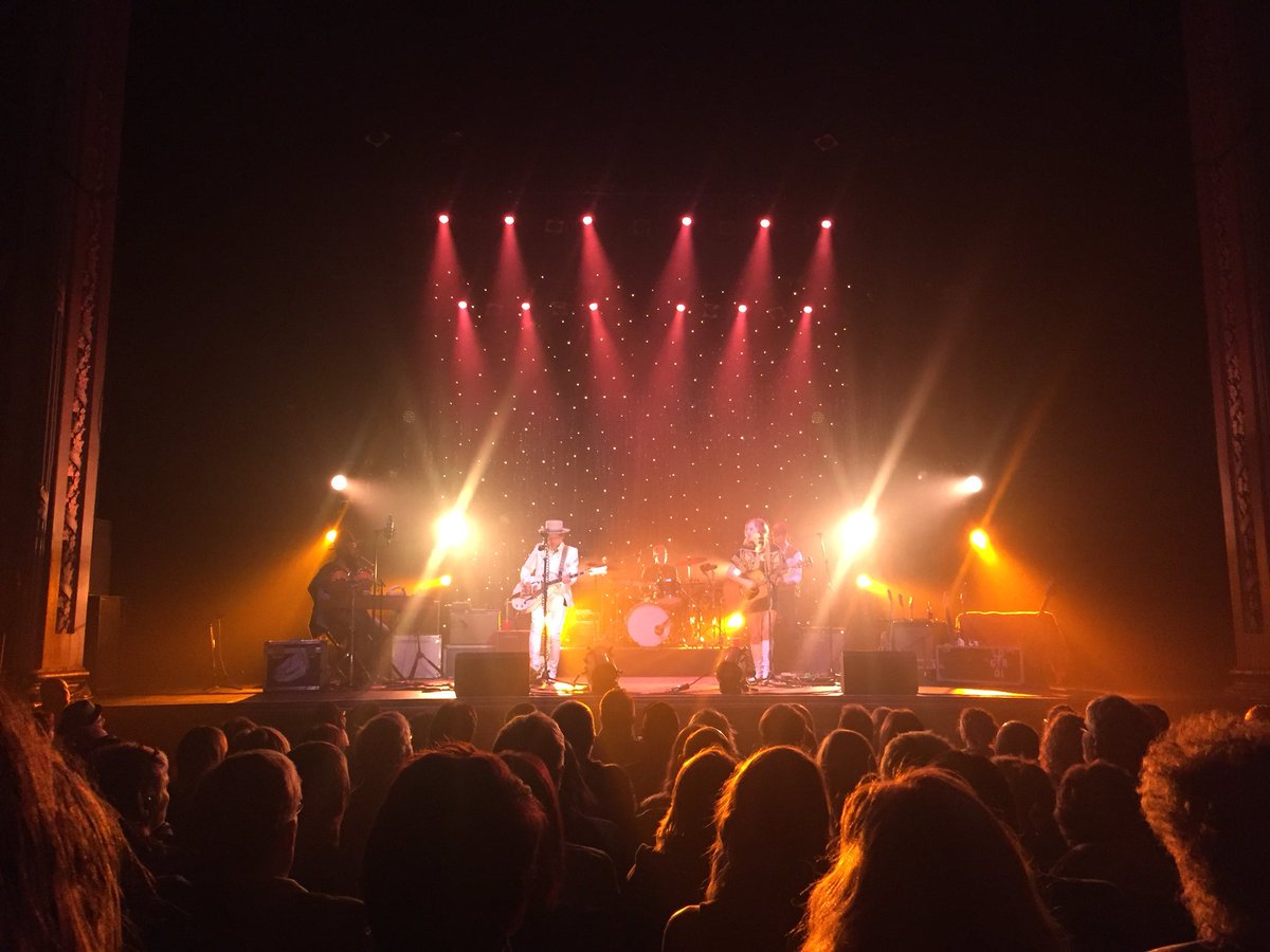 Who was at the <a href="/theburtwpg/">The Burt</a> tonight with <a href="/terralightfoot/">Terra Lightfoot</a> and <a href="/wearewhitehorse/">Whitehorse</a>?! 😍