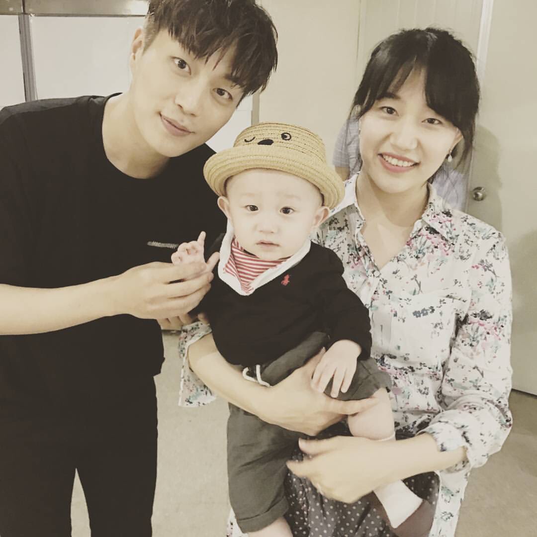 durundurun_dj's tweet photo. 준이스타그램에 두준이❤
#윤두준 #두준 #dujun https://t.co/j05WRKMpZG