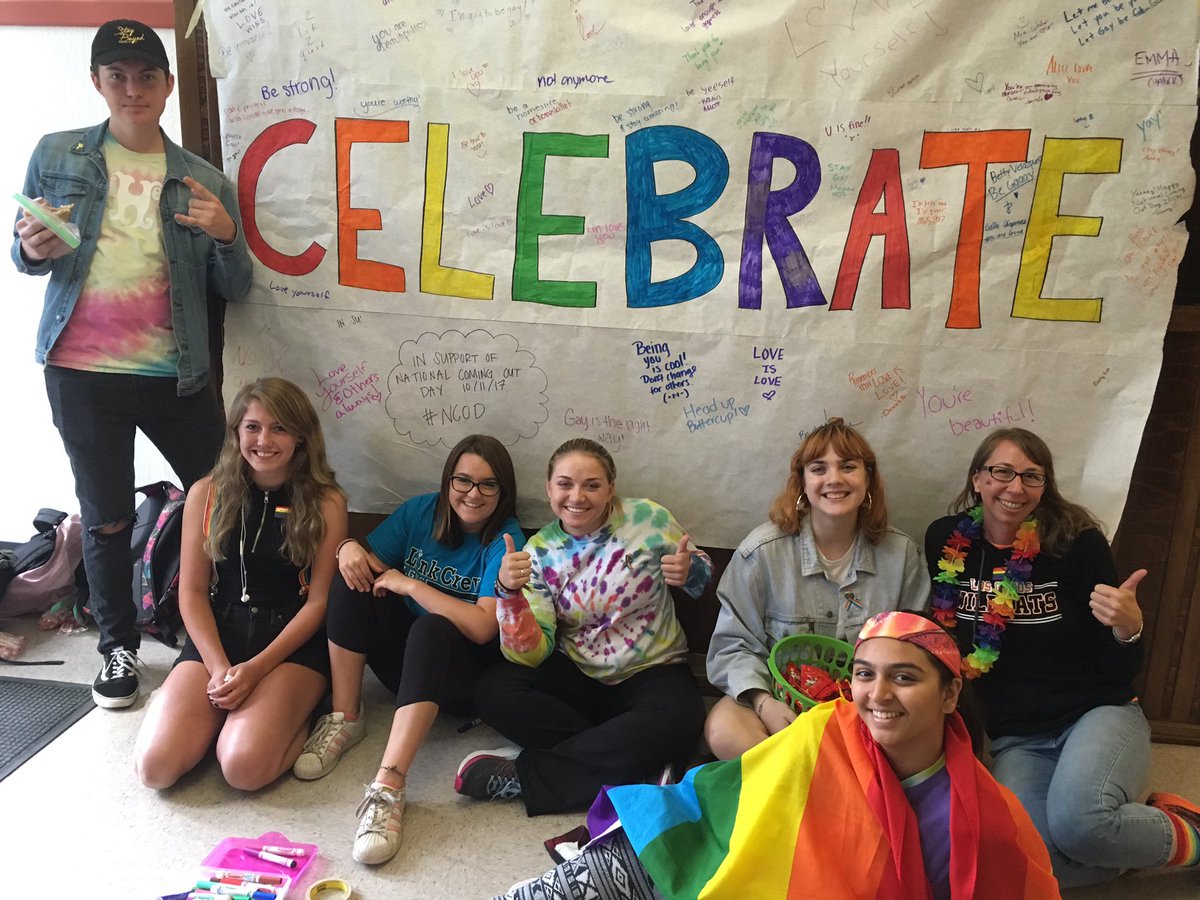 mshesik's tweet photo. What a fantastic National Coming Out Day celebration today at LGHS!!  #golgcats !!!! https://t.co/kscCowxNGr