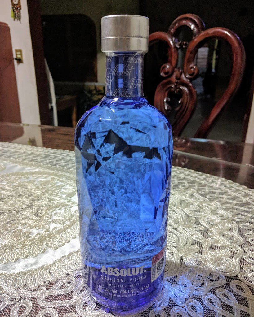 betochino's tweet photo. Absolut Facet...
#Absolut #Vodka #AbsolutVodka #AbsolutFacet #AbsolutMexico #AbsolutCollector #AbsolutCollection #AbsolutVodkaCollector https://t.co/hV7DZBcQFI