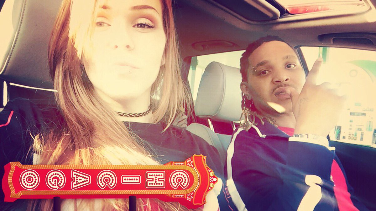 likeLWOODS's tweet photo. #PowerCouple #BonnieAndClyde #LizLavish #JayeDolla #RelationshipGoals #REM https://t.co/cxPkxrniWh