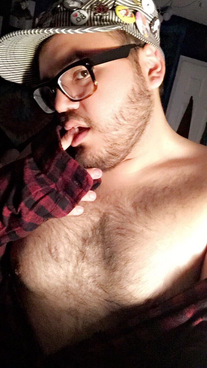 AbeNormalAbe's tweet photo. I’m gay af and proud af! #NationalComingOutDay #gay #gaycub #gaychub #latincub #gaypride #beautiful #dick4dick @TheGingerMinj https://t.co/X5ujORQqxN