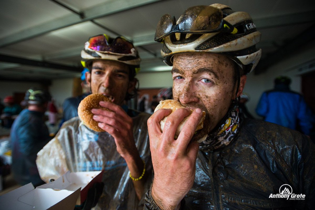This year the Spur stop was a welcome relief from the rain &amp; cold! Even the big dogs like, Andrew, Hill took the opportunity to chow down!