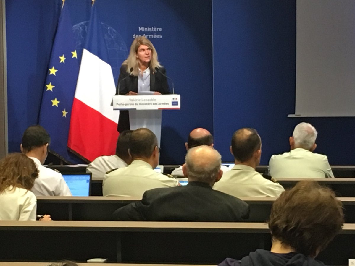 Armees_Gouv's tweet image. #EnDirect du #pointpresse du ministère des #Armées :
- @GardeNatFR 
- Intervention du GDI @G_deRaucourt pour présenter les Assises &amp;amp; #JNR