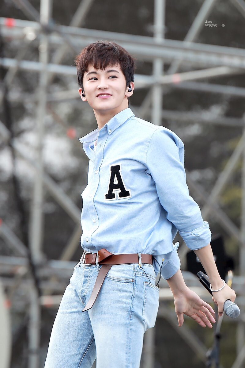 b920930's tweet photo. อิเวงเอ๋ย555555555555555555555555555555555555555555555555555555555555555555555555555555555555555555 https://t.co/MfNnTM8SBV