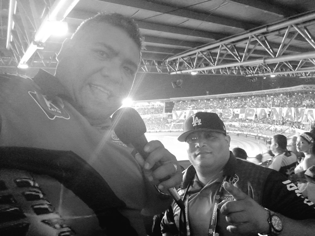 GJesusCastillo's tweet photo. Que buena noticia, el amigo Alberto Prado fiel seguidor de los #DueñosdelBalón rescato mis goles de #PANCRC preparense para llorar! @klatinradio https://t.co/S5m8tN0M20