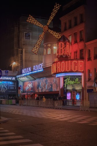 Flarezt On Twitter The Moulin Rouge By Night Https T Co