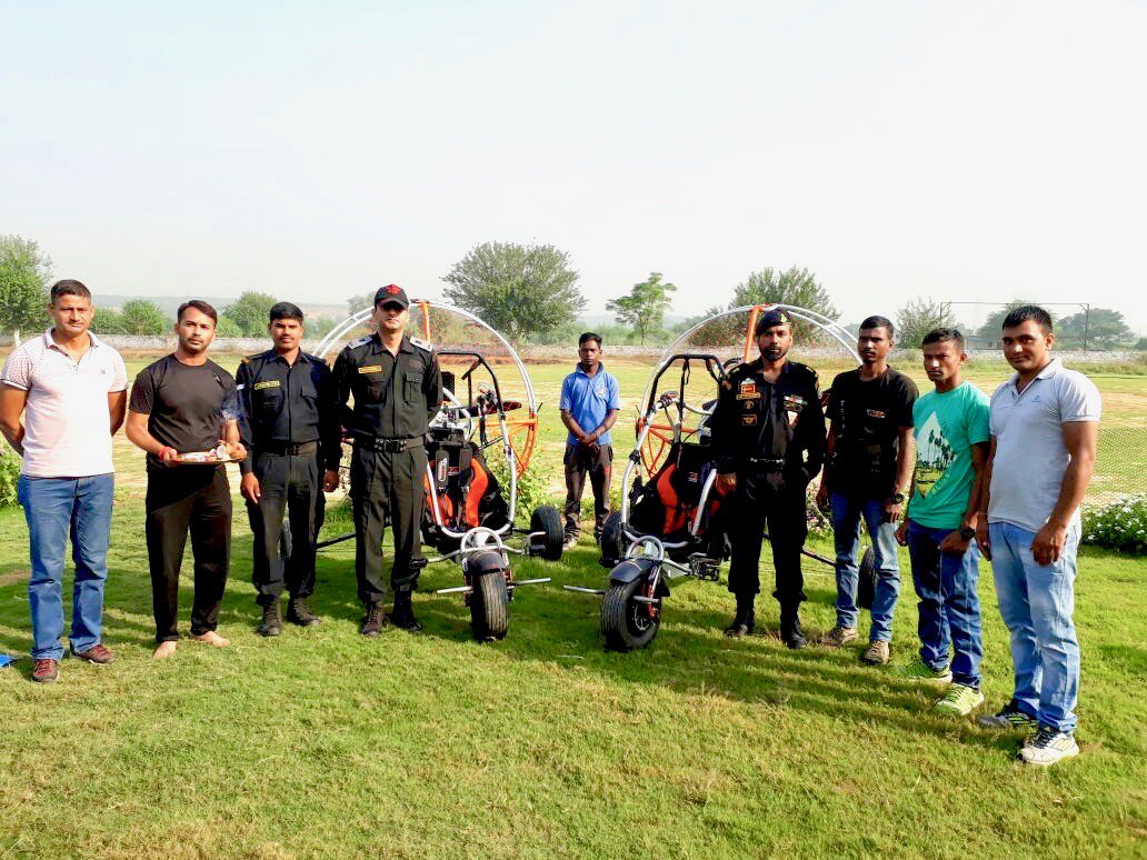 flyboy_aviation's tweet photo. Flyboy sells 2 #XenitPlus #Thor250 to the National Security Guard #NSG. https://t.co/Gh158AXDKz
#XenitPlus250 #Xenitplusthor250 #paramotor https://t.co/5Fxj145l3U