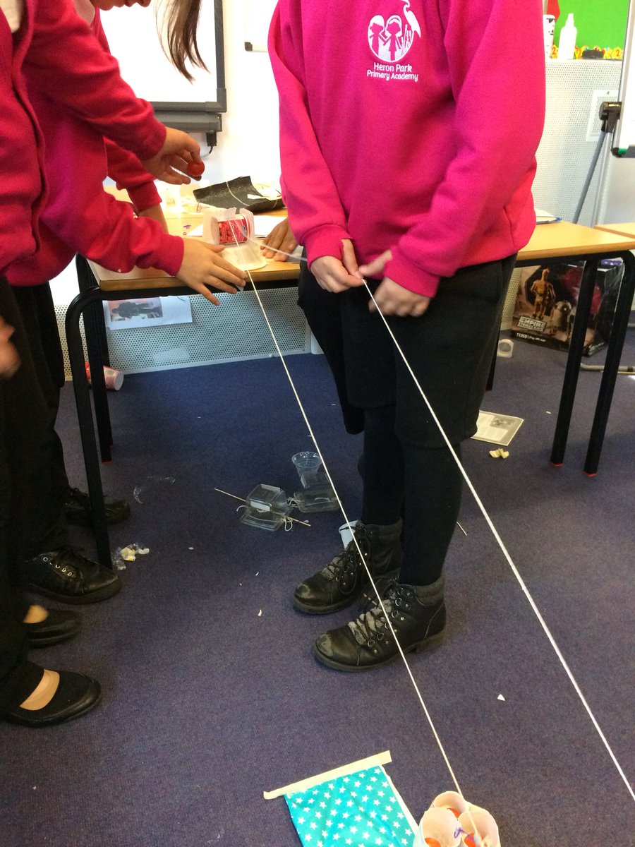 ICanTeach_uk's tweet photo. Great #STEM days @HeronParkPA with @JulieBrown01 #practicalaction #squashedtomatoes #floatinggardens #resilience #teamwork #designthinking https://t.co/VzWrtk8ITT