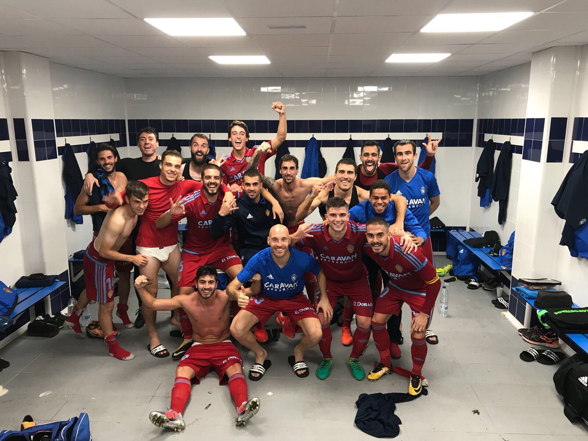 BorjaIglesias9's tweet photo. Victoria sufrida e importante anoche. Con muchas ganas de domingo. ¿Entonces llenamos la Romareda? 🙄😜💪🏽 https://t.co/U4yddDO4KU
