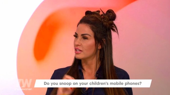 loosewomen's tweet photo. Our @KatiePrice says she knows her kids' passwords &amp; check their phones every day. 'If I lose your trust you won't have your phone back' https://t.co/uz8RBAhONv
