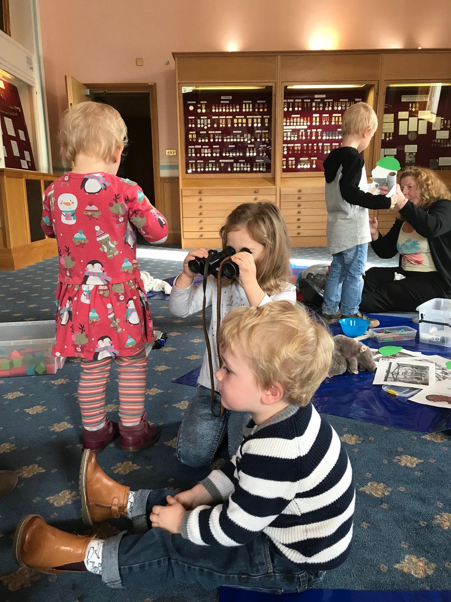 REMuseum_Snob's tweet photo. #MiniMuseumExplorers have had great fun exploring the @REMuseum this morning &amp; learing about #animals during #WW1 🐾#EYFS https://t.co/KsxyN2GFPa