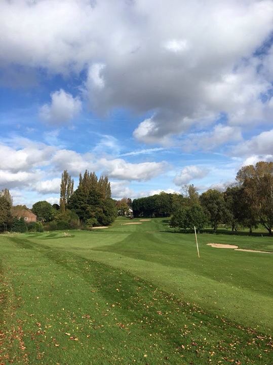 HarborneCFGolf1's tweet photo. #goplay9 we're one of the only 9 hole courses in Birmingham &amp; midweek only £8 a round with our free players card £5 for juniors #brumisbrill https://t.co/TTG71HI1tz