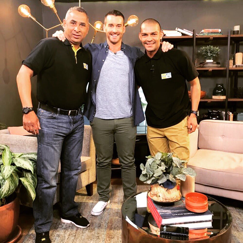 ExpAgencySA's tweet photo. Our Legends #edriesburton and #brentcarelse talking all things #MTN8 on @expressoshow this morning! #MTN8Final https://t.co/w4g6E2mOsp