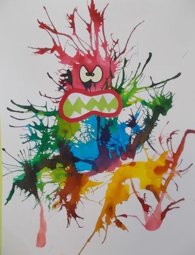 FamilyToulouse's tweet photo. #DIY du jour: des #monstres en #peinture! On prépare #Halloween chez #familysphere! #enfants #nounous #GardeActive[#tuto: ducotedechezdelph] https://t.co/rYudYcNn5n