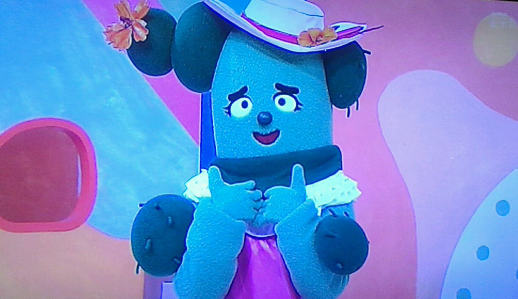 なっち 1004 Tomoshi かなり前からいらっしゃるよ 元々サボさんの頭の花が咲くとオネエ化する設定から来てるっぽいけどね Twitter