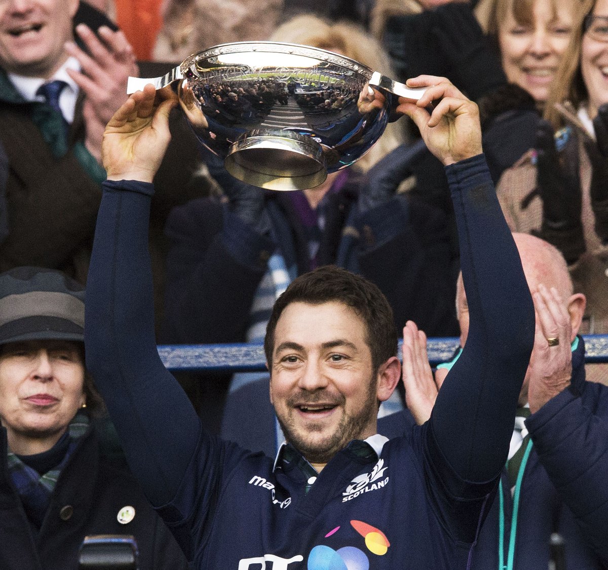 Scotlandteam's tweet photo. Happy 32nd birthday to scrum-half, leader and all-round good man, Greig Laidlaw #jethartshere https://t.co/Xpg802Tfeg