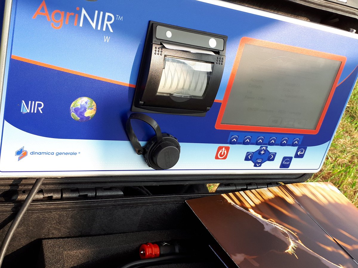 dinamicagen's tweet photo. Today @dinamicagen in the field with @novagricoltura #farminnovationLab with its tried and tested #nirtechnology https://t.co/ly209VinL4