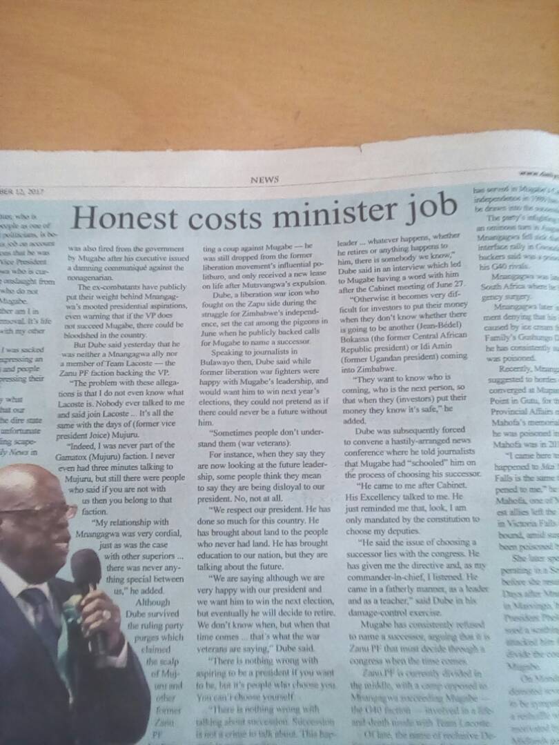 NikisiNikisi7's tweet photo. This Honest guy is something https://t.co/X1JLb4OxtN #NeedAProofReader @DailyNewsZim https://t.co/fO7QSSQDCg
