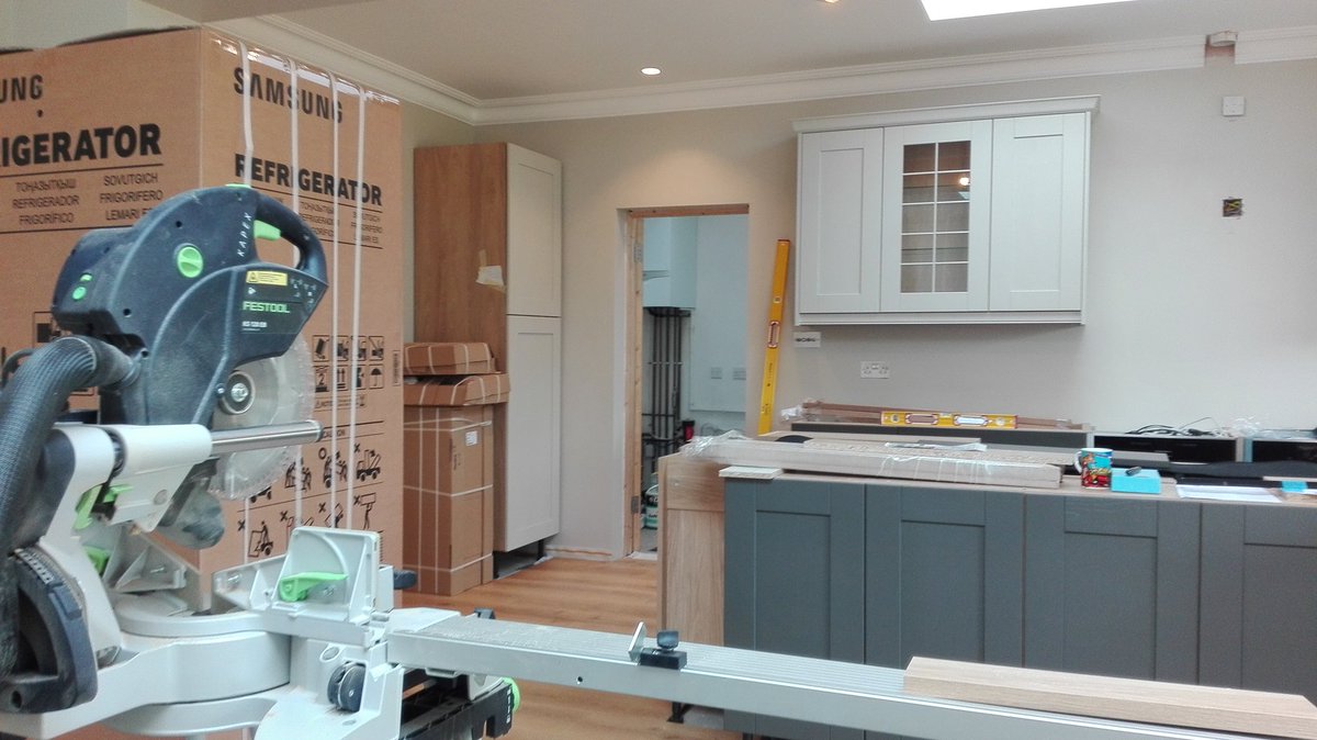 Chr15theChippy's tweet photo. Latest kitchen coming along nicely #kitchen #kitchenfitter #sigma3 #masterclasskitchen https://t.co/xfOfOUfS8u