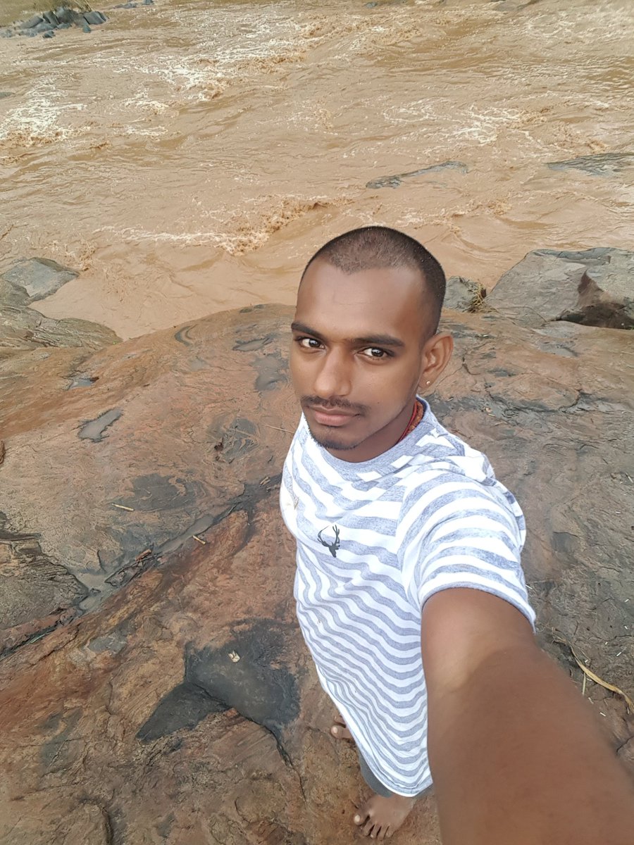 SuganthSwamy's tweet photo. flowing isnot just h2o but an indispensable life for al d lives in d planet #RallyForRivers #StandWithRivers #saverivers #Sadhguru #ishangi https://t.co/DR0eq3D2G7