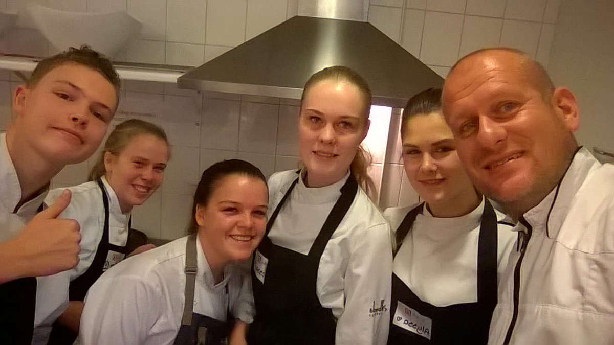 We zijn lekker bezig met onze Goede doelen dag! #Albeda25jaar