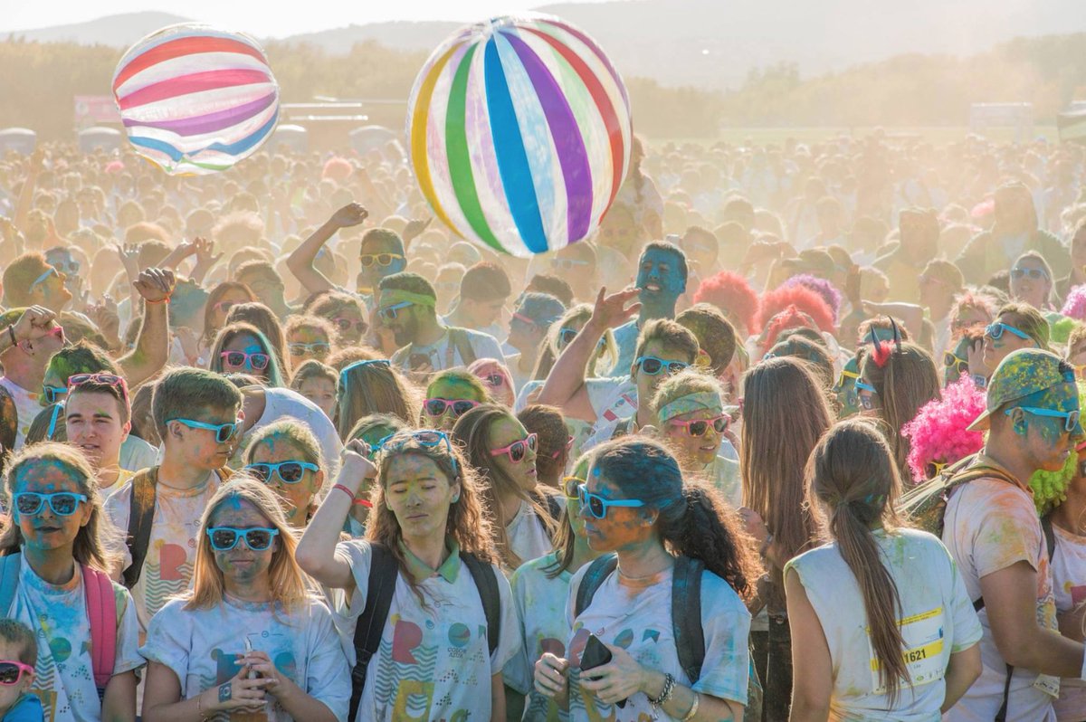 frejustourisme's tweet photo. La @ColorAzur, l'événement le plus coloré de la #CotedAzur revient à la Base Nature de #Fréjus dimanche 29 octobre ! #ColorAzur #Var https://t.co/JuZEJApwgb