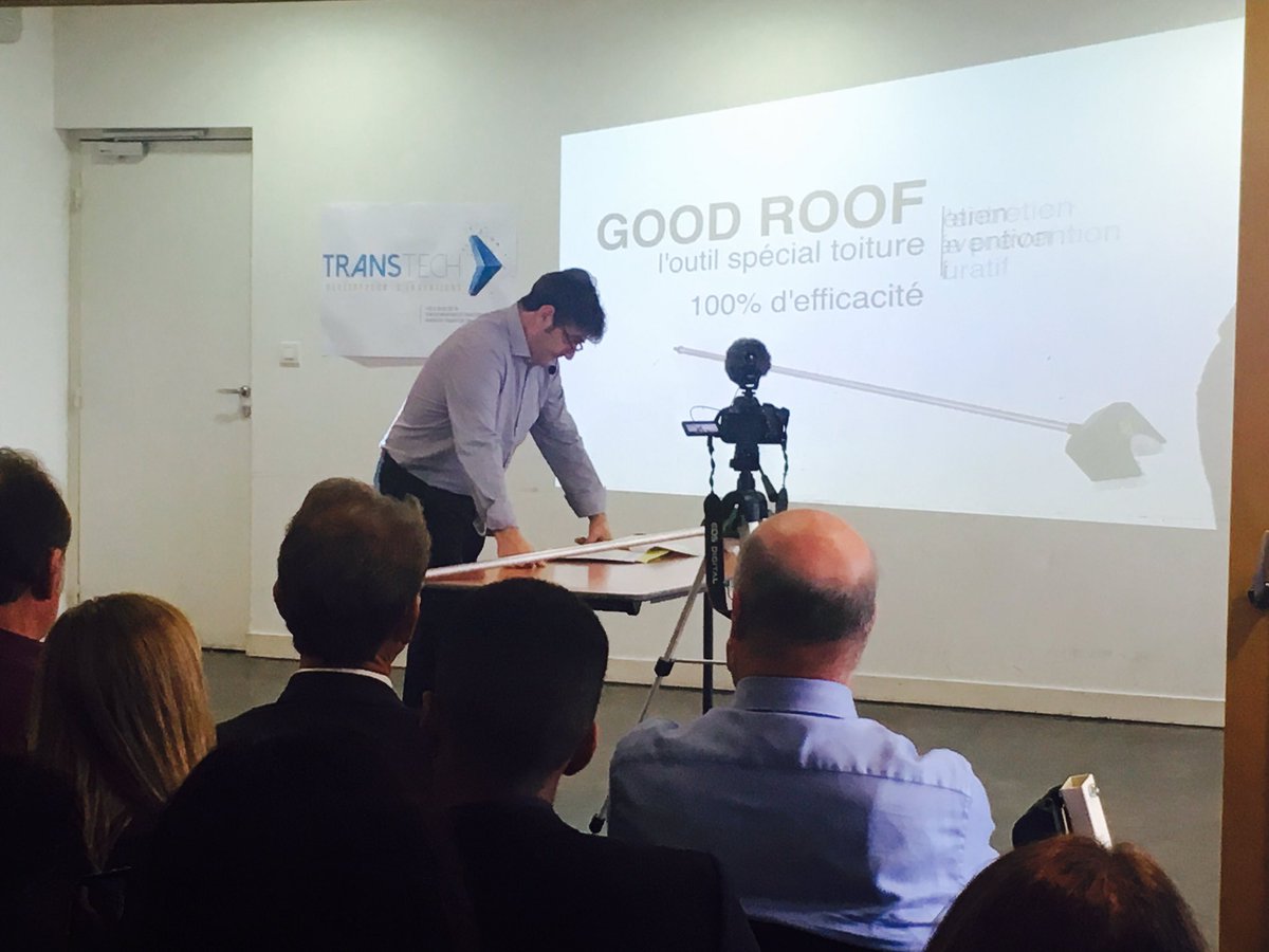 ManonSegret's tweet photo. 3 minutes pour convaincre : place aux inventeurs ! Venue soutenir le #GoodRoof #inovpro @inventifs https://t.co/c06pKSz8cX https://t.co/HdBwj0JKDi