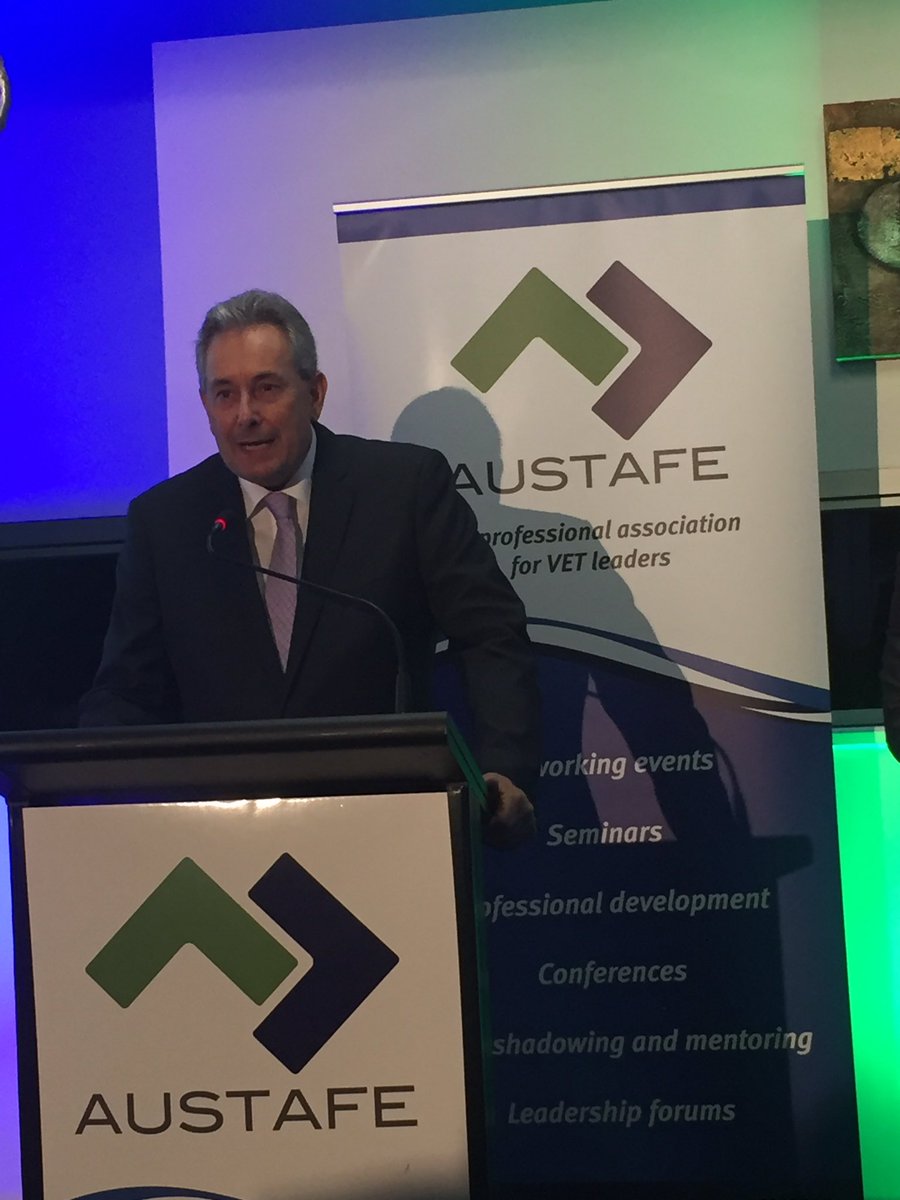 miss_multimedia's tweet photo. Congratulations Steve Ross 2017 National AUSTAFE Educational Leader. #AUSTAFE2017 https://t.co/3aCGpjMxrD