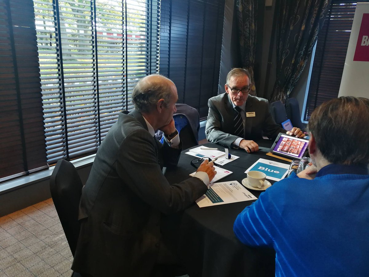 propertyr's tweet photo. Mark @Together_Money sharing his wisdom with the group #PFR2017 https://t.co/kKs4l9tOSc