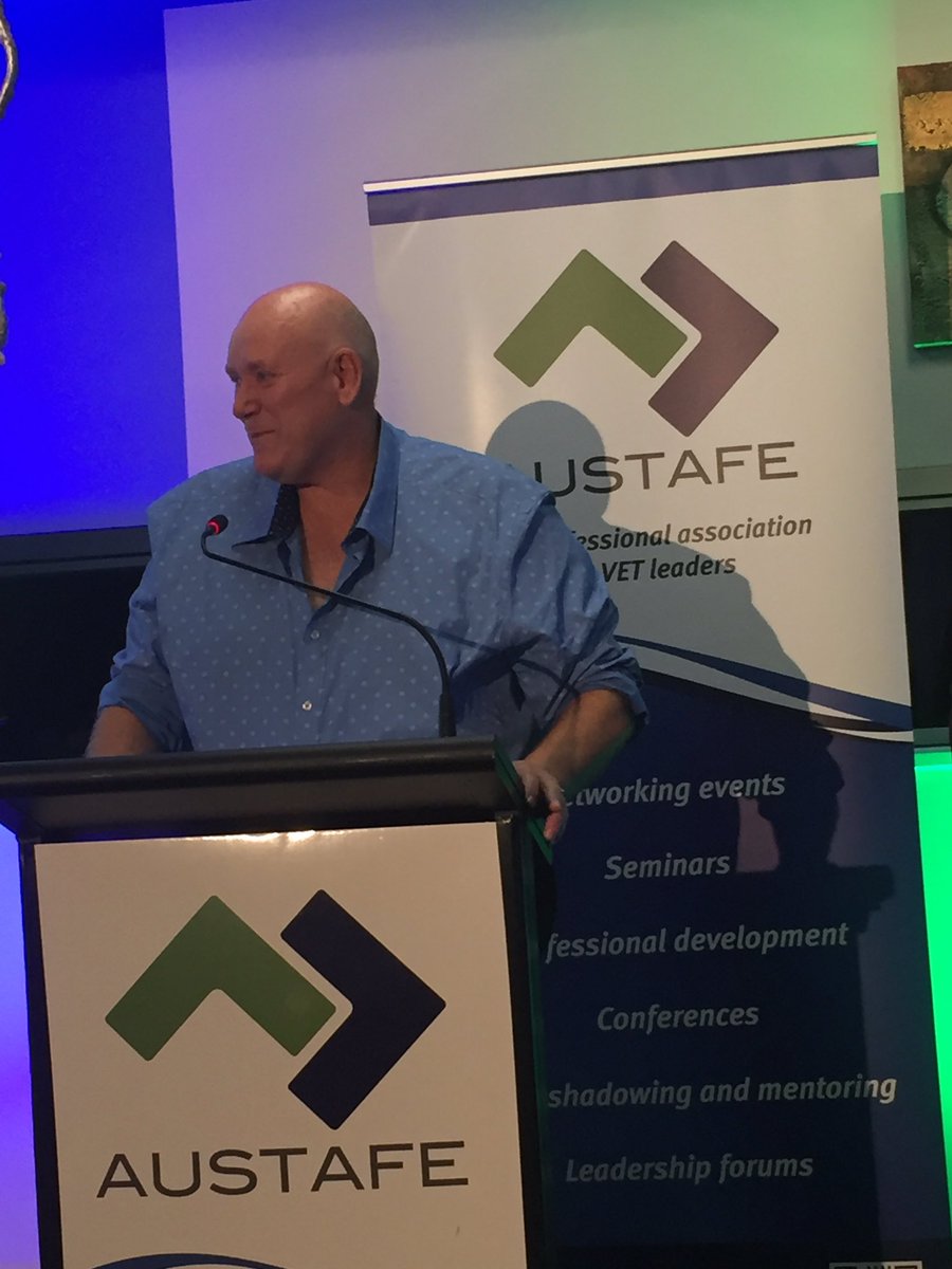 miss_multimedia's tweet photo. Lyle Mellors honoured with AUSTAFE Life Membership. Amazing achievement. #AUSTAFE2017 https://t.co/EAurywO9Mb