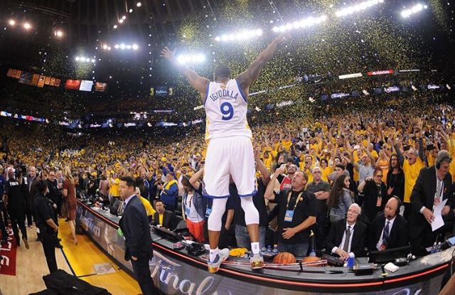 WarriorNationCP's tweet photo. Less than a week for opening day.. 🏀 https://t.co/Hz4qfikLef