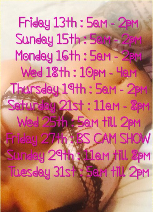 Watch Daisy Dillon's leaked NSFW photo on TwXstars