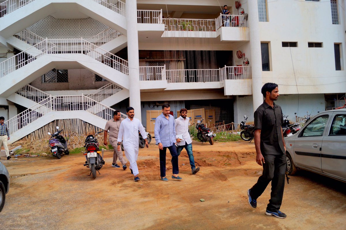 Irfan Khan On Twitter Aimm Floor Leader Akbaruddin Owaisi At Party Headquarters Darussalam Hyderabad