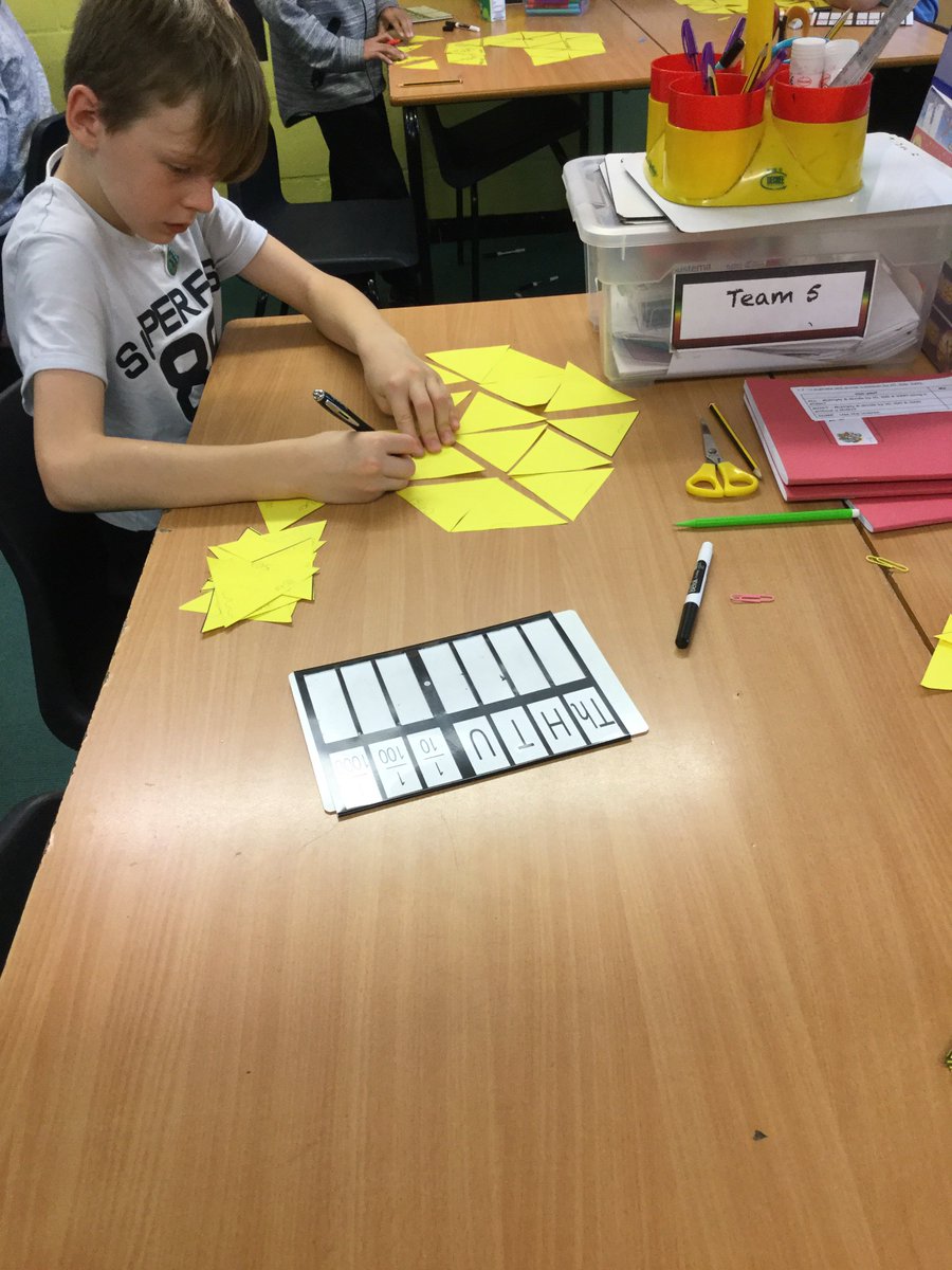 BCPS_6H's tweet photo. Look at Y6's concentration completing their maths task @BCPSDeputy. https://t.co/QNijMZatz0