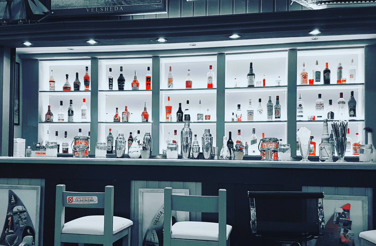 rjm785's tweet photo. The best stocked bar in Kefalonia @FinikasTaverna #kefalonia https://t.co/pClLklIHc1