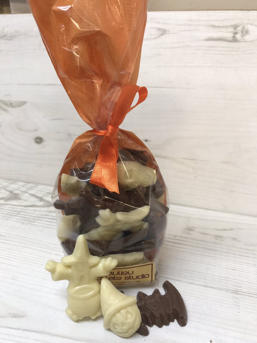 Lots of spooky Halloween chocs on the shelves...