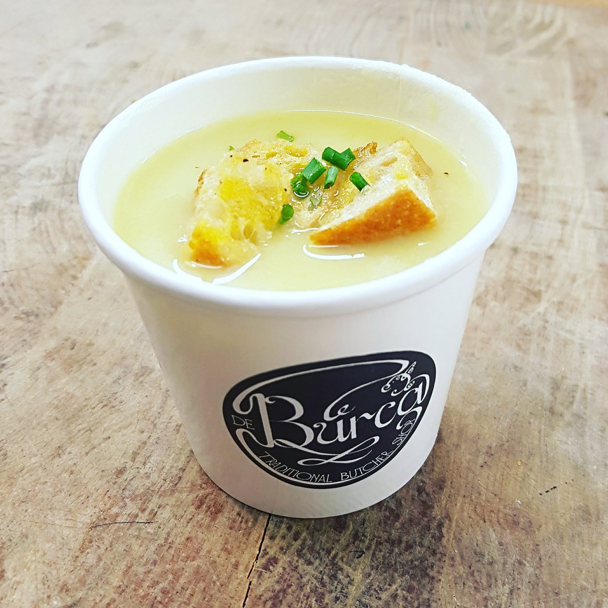 DeBurcaButcher's tweet photo. Leek & Potato (w/ garlic oil sourdough croutons)-
Sometimes the oldies are the best!
#SoupToGo #deburca #Castlebar #Mayo https://t.co/Fi2qRXGwyO