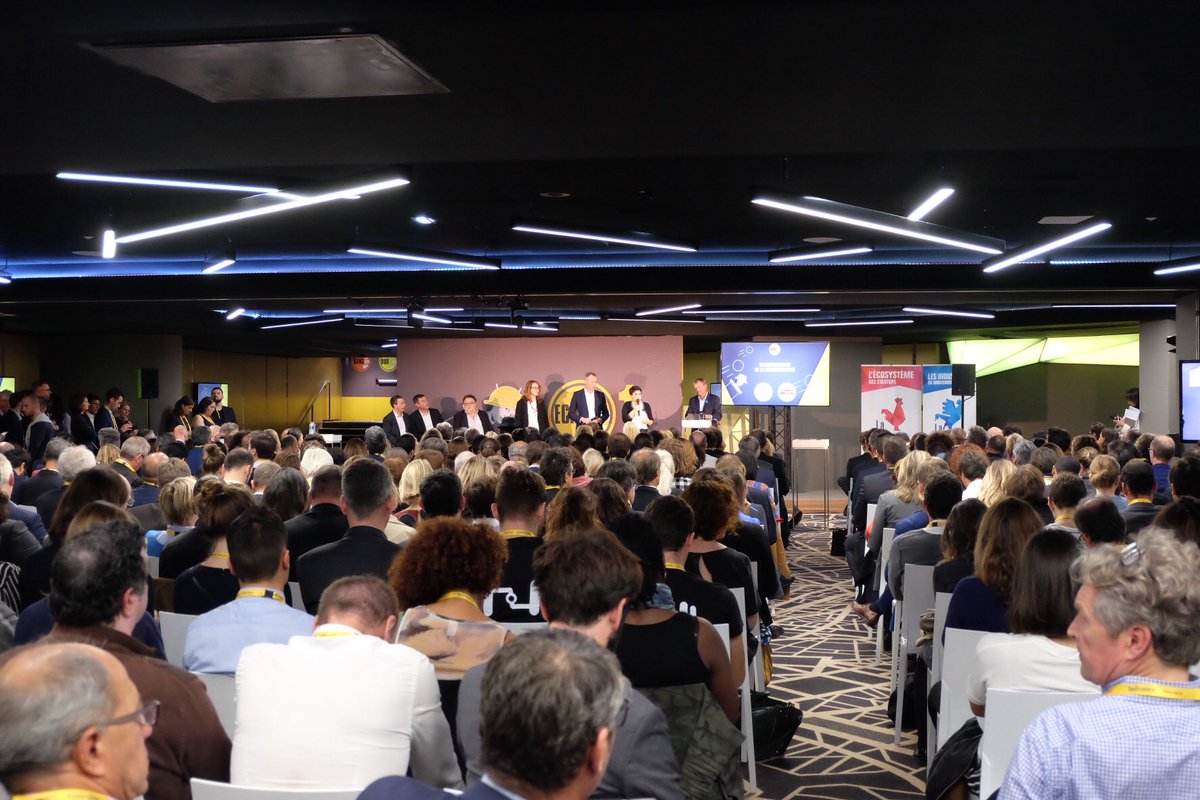 patricebegay's tweet photo. Vous êtes 8000 à suivre l’atelier en direct, c’est le retour de la France qui surprend ! #innogeneration https://t.co/yiqYU8QdZZ