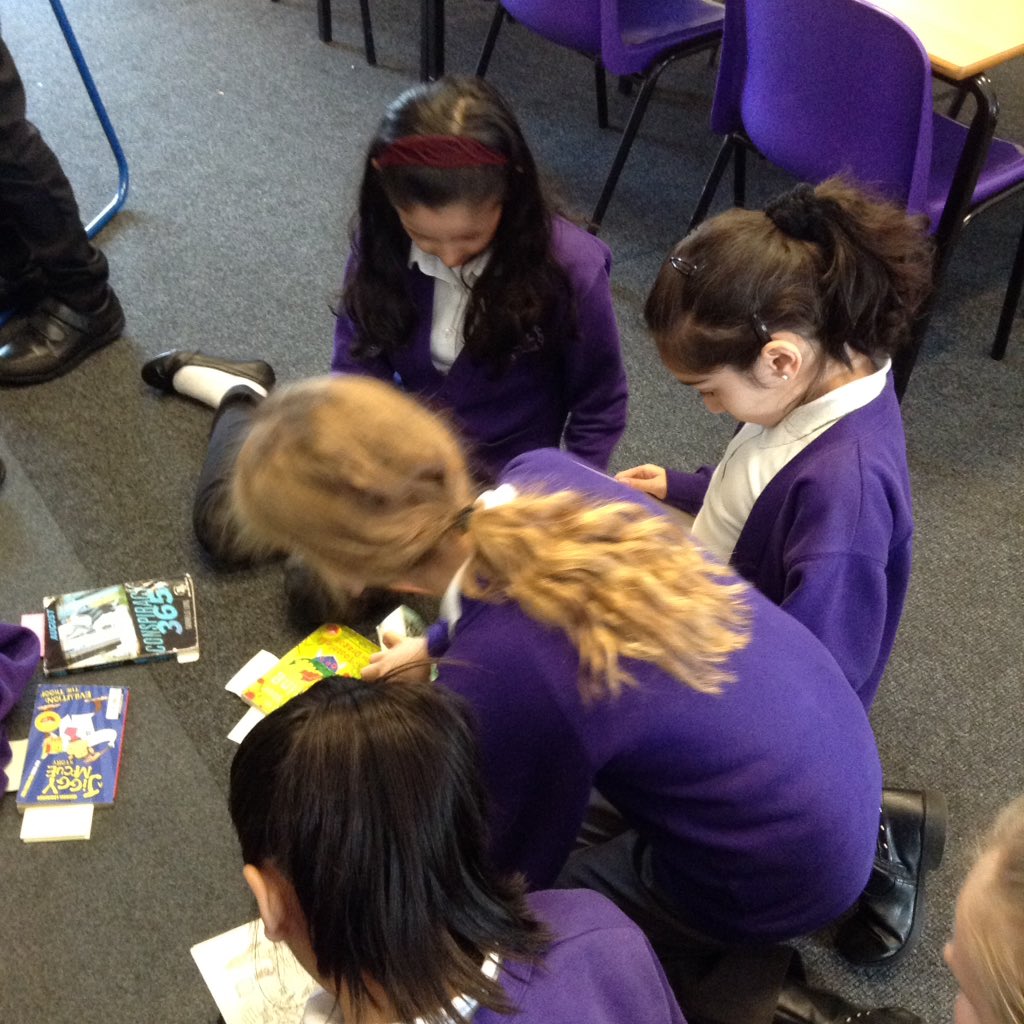 BPrimary's tweet photo. What could inspire us to use a variety of interesting dialogue tags our writing? Real books of course! #inspirecreateachieve #y5english https://t.co/Go93YIPhUP