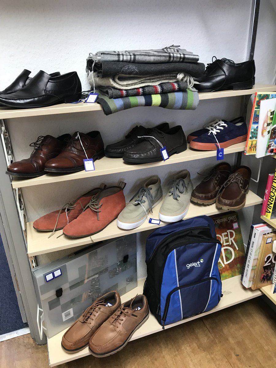 CRUK_Blackheath's tweet photo. Loads of luverly jubbly new stock out today #Cr_uk #blackheath #se3 #mens #ladies #christmas #homeware #shoes &amp; more! Come support #charity😘 https://t.co/IjbHe5GofJ