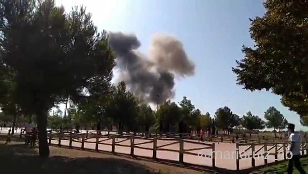 A3Noticias's tweet photo. #ÚLTIMAHORA García-Page confirma que el piloto del avión militar accidentado en Albacete ha fallecido https://t.co/YEpT67SgJU https://t.co/2XhfyDLLtD